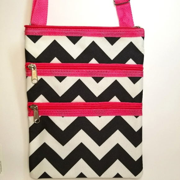 Chevron print - Picture 1 of 6